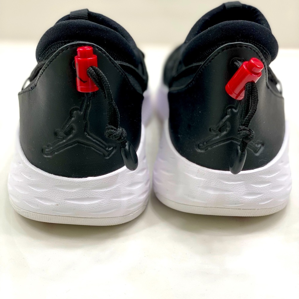 Jordan Formula 23 Toggle